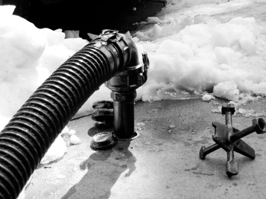 Heizöl: Frostschutz bei der Winterbauheizung 